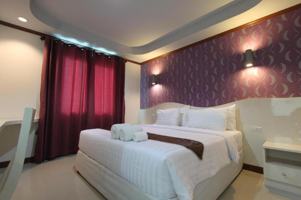 Thada Chateau Hotel Buri Ram Eksteriør billede